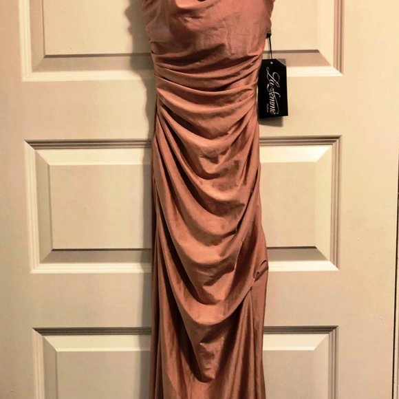 NWT LA FEMME Off the Shoulders Trumpet Gown Ruched Pink Satin Lace-up Back 6 - Picture 2 of 4